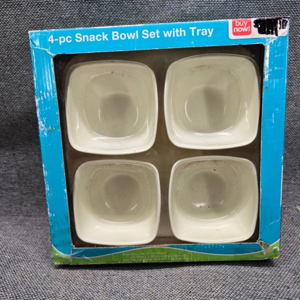 East West Distributing Co Snack Bowl Set Tray 5pc Cream New Box Wear Square